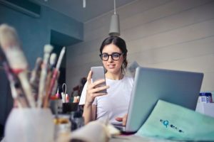 Read more about the article Solusi Untuk Sesama Karyawan Yang Mau Mulai Bisnis Online